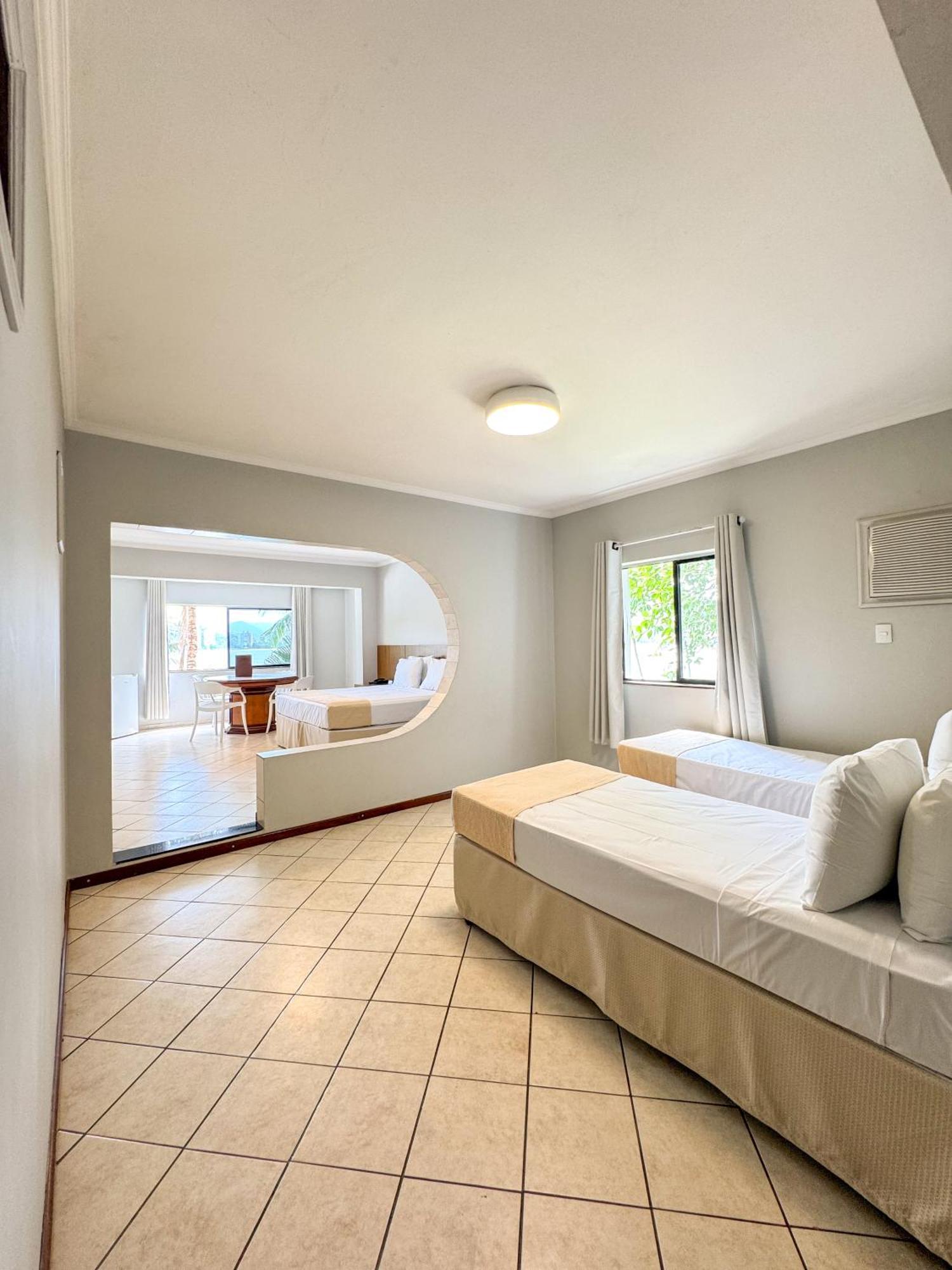 Ilha Porchat Hotel São Vicente Eksteriør bilde